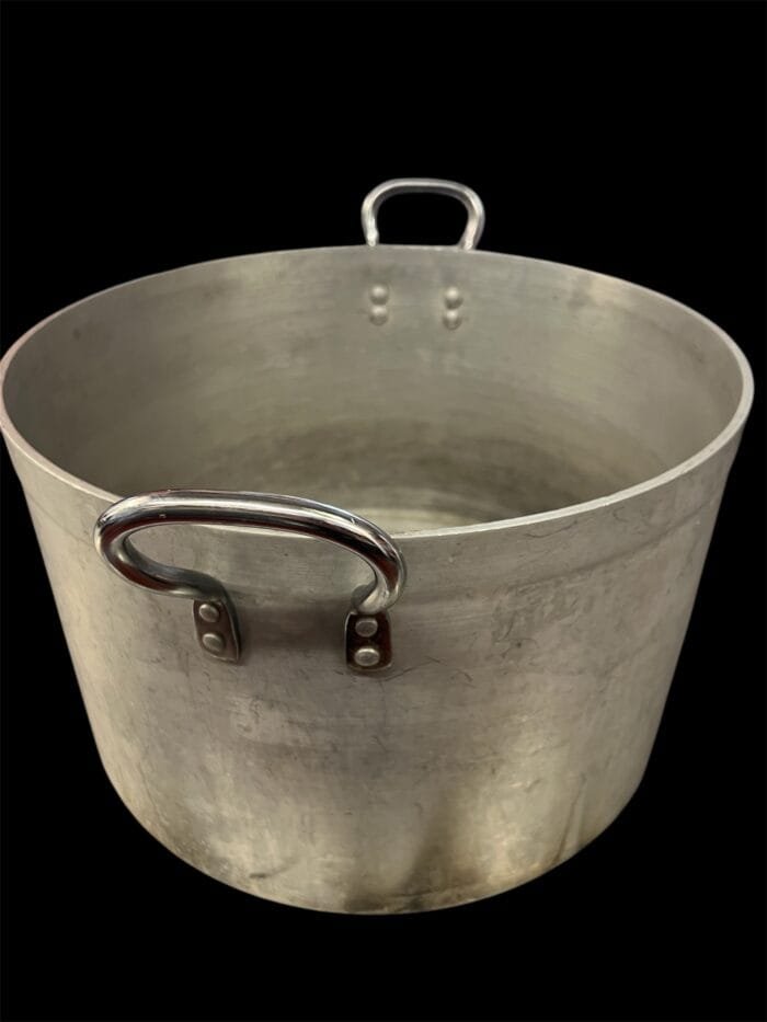 Large Saucepan 40cm Diameter